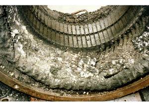 An inspection reveals the dirty interior of this motor. Courtesy: EASA